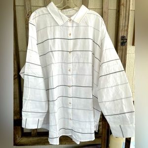 Women’s blouse size 2X , white
